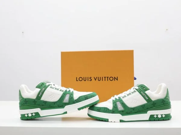 Giày Louis Vuitton Lv Trainer Monogram Green Xanh Lá Like Auth