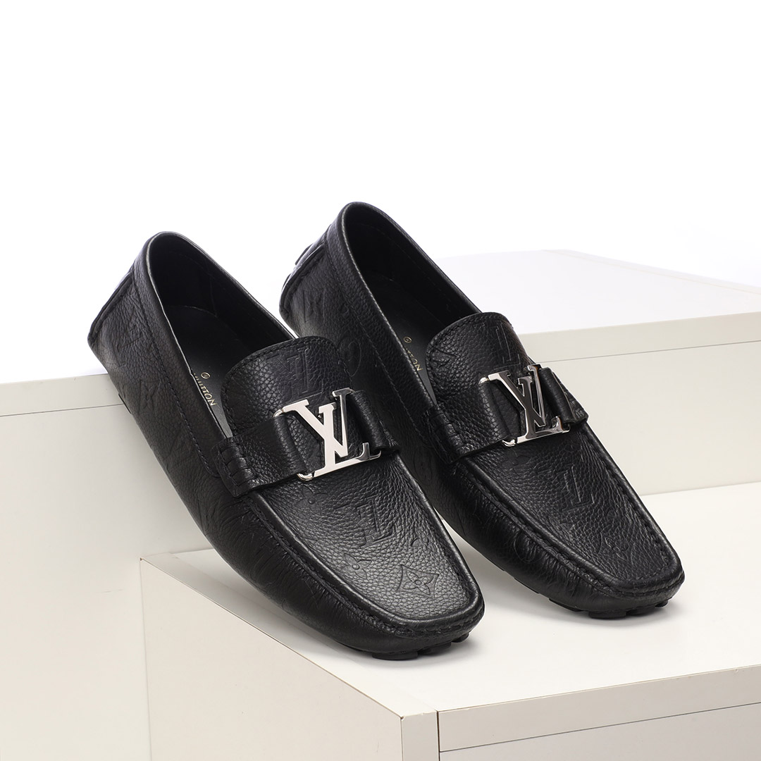 Giày Lười Louis Vuitton Hoa Monogram Màu Đen Like Auth
