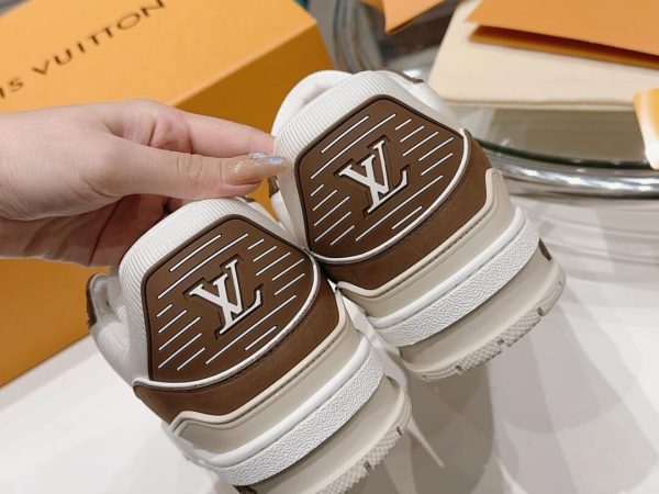 Giày Louis Vuitton Lv Trainer Moka Viền Nâu Trơn Best Quality