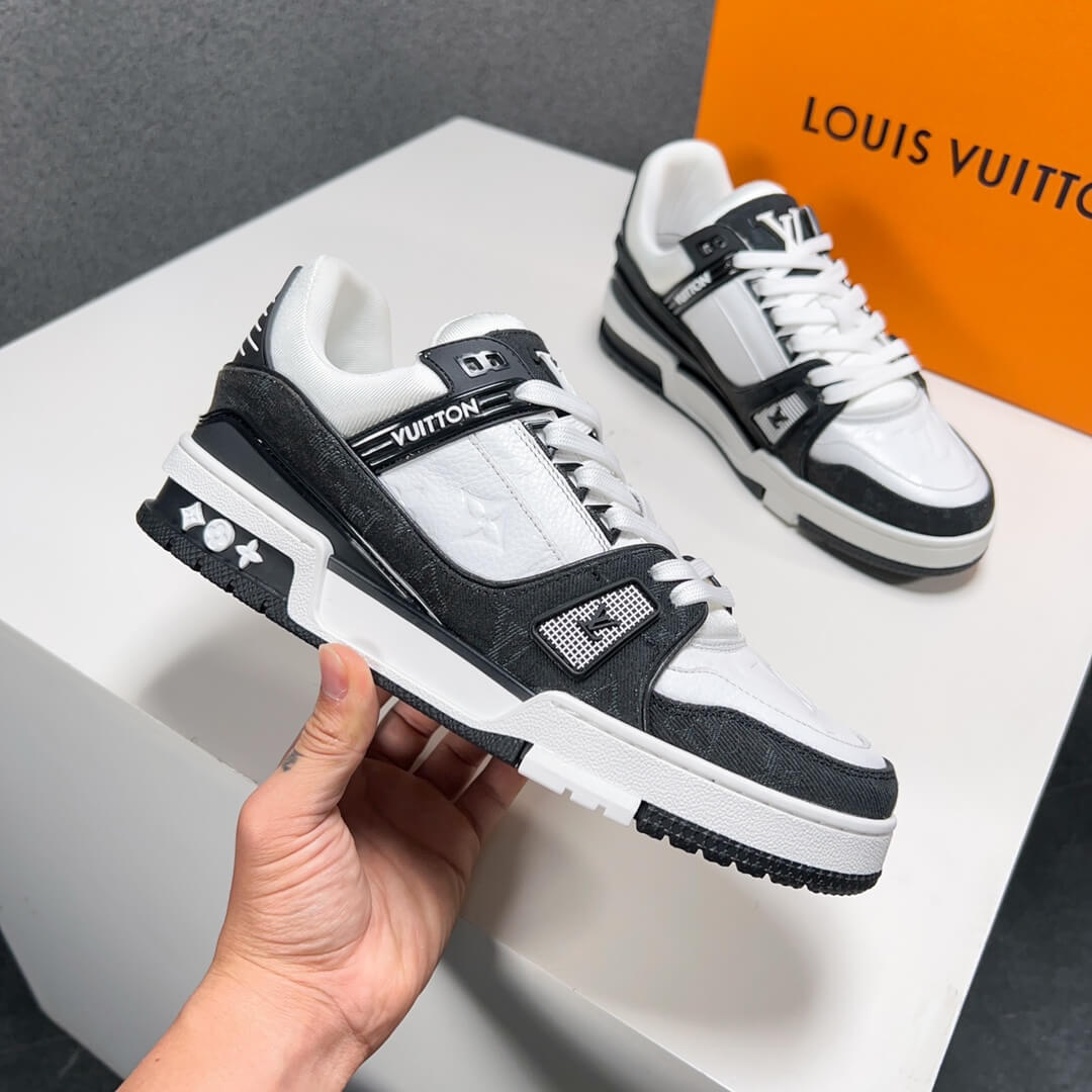 Giày Louis Vuitton LV Trainer Monogram Denim Black Like Auth